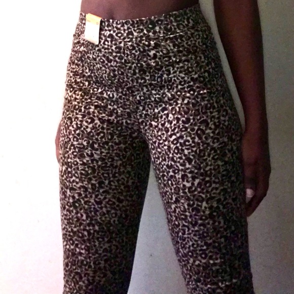 Cheetah print high rise jeggins - Picture 4 of 4